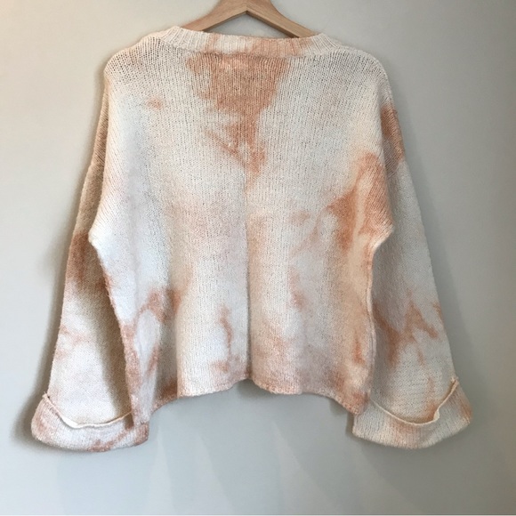 Anthropologie cream and pink oversized sweater - Picture 2 of 9